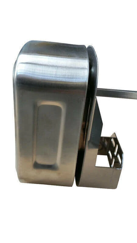 Universal BBQ Rotisserie Kit (1 Piece Skewer) 4-6 Burner | Flaming Coals 3 Universal BBQ Rotisserie Kit (1 Piece Skewer) 4-6 Burner | Flaming Coals - Image 3